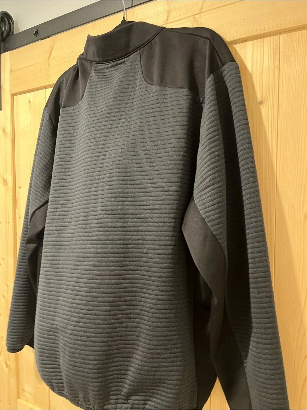 Attack Life by Greg Norman Men's Charcoal & Black Quarter-Zip Pullover